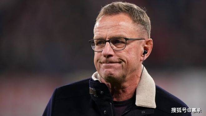 曼联后悔吗？2022 年朗尼克力荐签登贝莱被拒，如今他拿金球