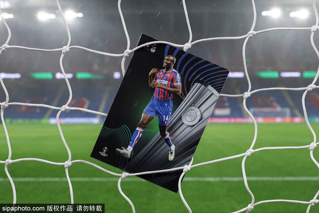 欧协联联赛阶段第6轮：德文尼扳平 水晶宫主场2-2库普斯