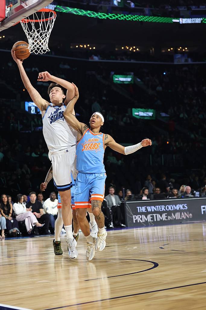 杨翰森8分钟10+2得分全场第二 5中4数据力压克林根